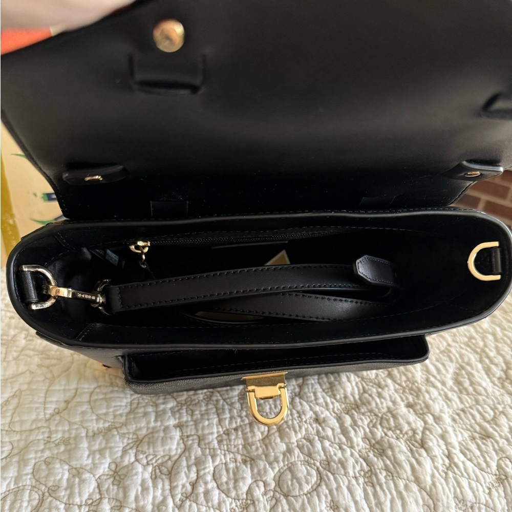 🌟NWT🌟 Michael Kors Manhattan Black & Grey Satchel w/ Gold Accents - Picture 10 of 15